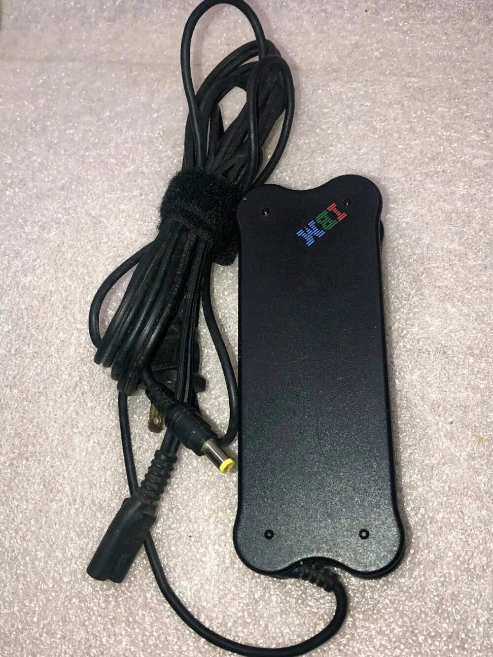 Genuine OEM IBM Lenovo ThinkPad AC Adapter 16V 4.5A 02K6661 Power Supply Charger